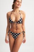 NA-KD Swimwear Bikinitruse med stropper - Dotted