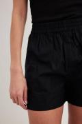 NA-KD Shorts i bomull med elastisk liv - Black