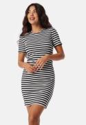 Pieces Pcruka SS Dress Cloud Dancer Stripes:BLACK L