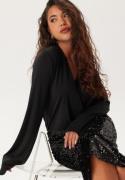 Happy Holly Sequin Trumpet Sleeve Midi Dress Black 44/46