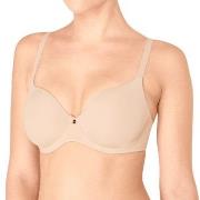 Triumph BH Body Make-Up Essentials WP Beige E 80 Dame