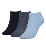 Calvin Klein Strømper 3P Chloe Cotton CK Logo Liner Socks Blå/Grå One ...