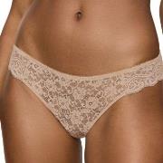 Triumph Truser Amourette String Beige 36 Dame