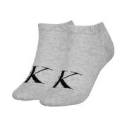 Calvin Klein Strømper 2P Women Monogram Sneaker Socks Grå Str 35/38 Da...