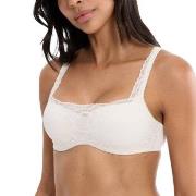 Triumph BH Body Make-Up Illusion Lace Balconette Offwhite E 75 Dame