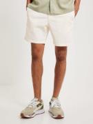 Tiger of Sweden Caid Shorts White Smoke
