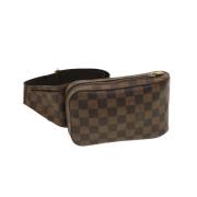 Pre-owned Brunt lerret Louis Vuitton beltevesker