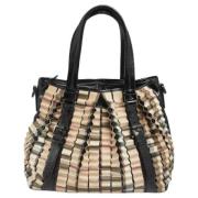 Pre-owned Svart plast Burberry Tote