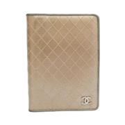 Pre-owned Gull Leather Chanel Wallet