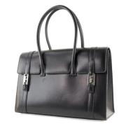 Pre-owned Leather handbags