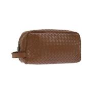 Pre-owned Leather clutches