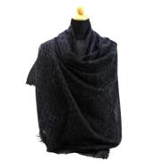Pre-owned Cashmere scarves