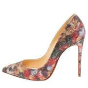 Pre-owned Fabric heels