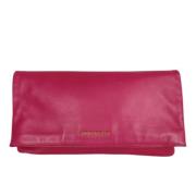 Pre-owned Leather clutches