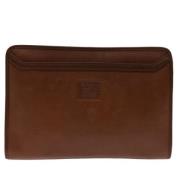 Pre-owned Leather clutches