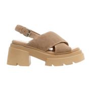 Beige Semsket Kryss Sandaler