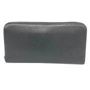 Pre-owned Leather wallets