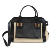 Pre-owned Leather handbags