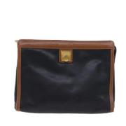 Pre-owned Leather clutches