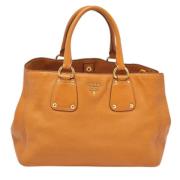 Pre-owned Leather totes