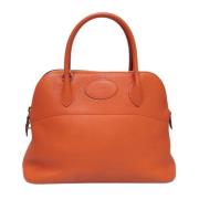 Pre-owned Leather handbags