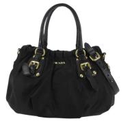 Pre-owned Leather prada-bags