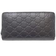 Pre-owned Leather wallets