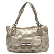 Pre-owned Fabric handbags