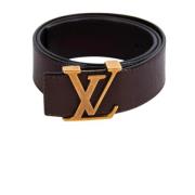 Pre-owned Leather belts