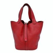 Pre-owned Fabric handbags