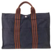 Pre-owned Canvas handbags