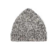 Myk Strikket Beanie Lue