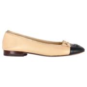 Pre-owned Leather flats