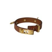 Pre-owned Leather bracelets