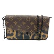 Pre-owned Fabric louis-vuitton-bags