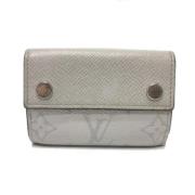 Pre-owned Fabric wallets