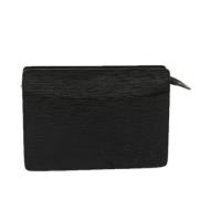 Pre-owned Leather clutches