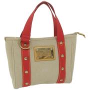 Pre-owned Canvas handbags