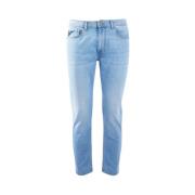 Komfort Denim Jeans med Lærlogo