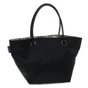 Pre-owned Nylon handbags