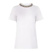 Hvit Beaded Neckline T-skjorte