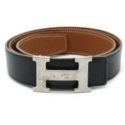 Pre-owned Leather belts