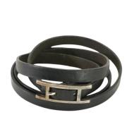 Pre-owned Leather bracelets