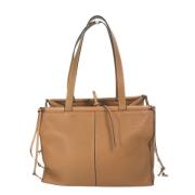 Pre-owned Leather totes