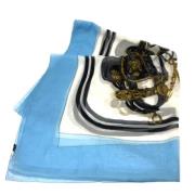 Pre-owned Silk scarves