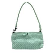 Pre-owned Fabric handbags