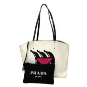 Pre-owned Canvas prada-bags