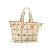 Pre-owned Canvas handbags