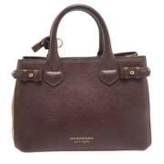 Pre-owned Leather handbags