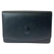 Pre-owned Leather clutches